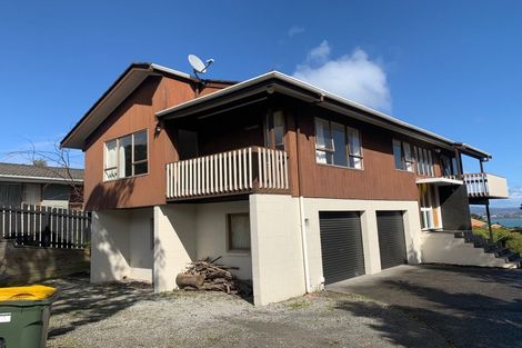 Photo of property in 7 Pluto Place, Beach Haven, Auckland, 0626