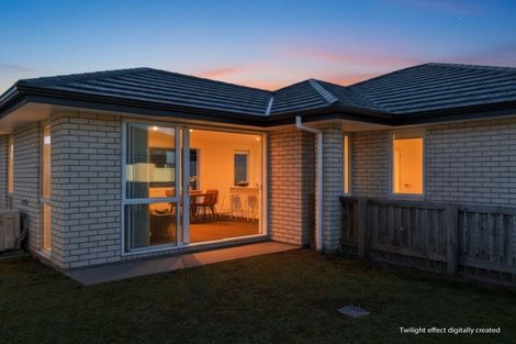 Photo of property in 2 Haka Way, Papamoa, 3118