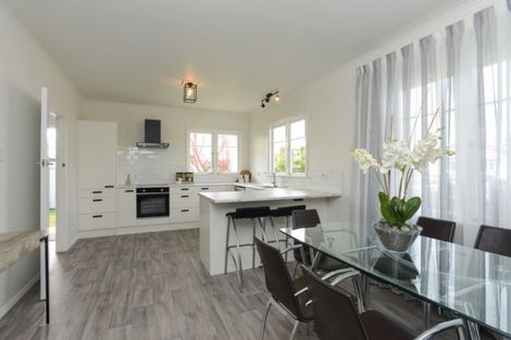 Photo of property in 400 Park Road North, Parkvale, Hastings, 4122