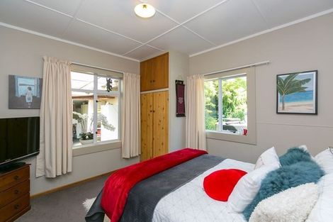 Photo of property in 160 Henwood Road, Paraite, New Plymouth, 4372
