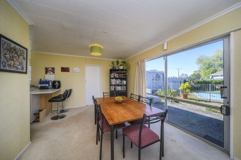 Photo of property in 23 Robinson Crescent, Westbrook, Palmerston North, 4412