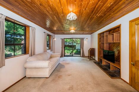 Photo of property in 92 Ngaio Road, Waikanae, 5036