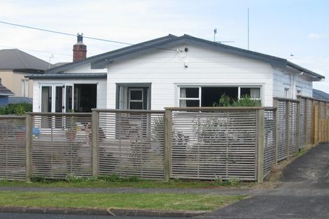 Photo of property in 52 Arawa Street, New Lynn, Auckland, 0600