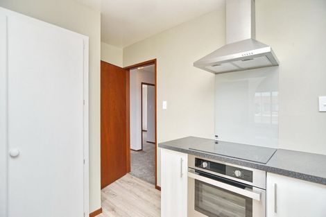 Photo of property in 2 Kinross Street, Hei Hei, Christchurch, 8042