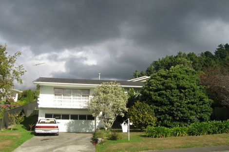 Photo of property in 63 Sunbrae Drive, Silverstream, Upper Hutt, 5019