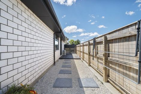Photo of property in 17 Echo Place, Maewa, 4702
