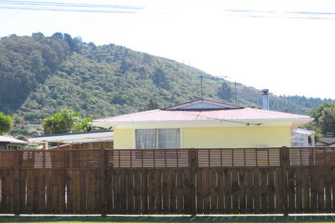 Photo of property in 9 Bell Road, Western Heights, Rotorua, 3015