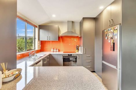 Photo of property in 1 Longfields Road, Brightwater, 7022