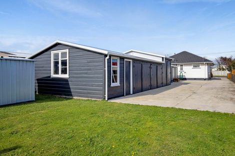 Photo of property in 60 Egmont Street, Hawera, 4610