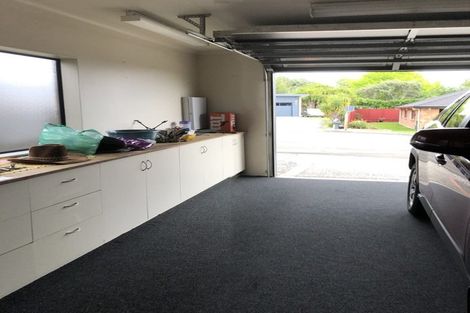 Photo of property in 1 Roseash Lane, Levin, 5510