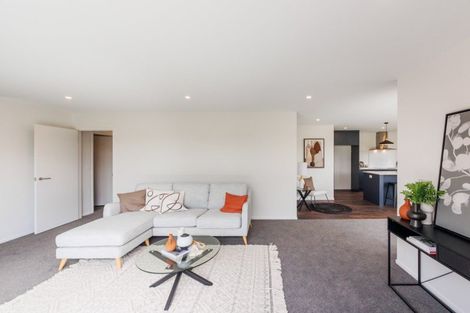 Photo of property in 9 Pahiki Crescent, Levin, 5510