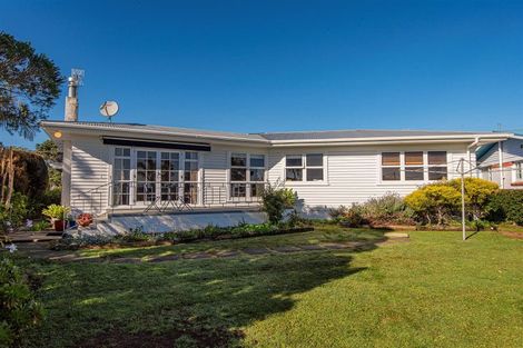 Photo of property in 6 George Point Road, Onerahi, Whangarei, 0110