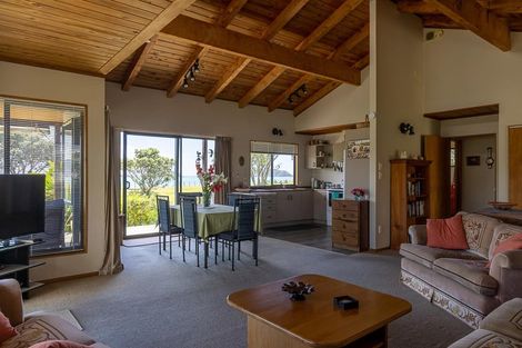 Photo of property in 10 Ngatiwai Place, Whangaruru, Hikurangi, 0184