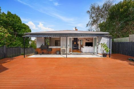 Photo of property in 9 Burnham Road, Waitakere, Auckland, 0816
