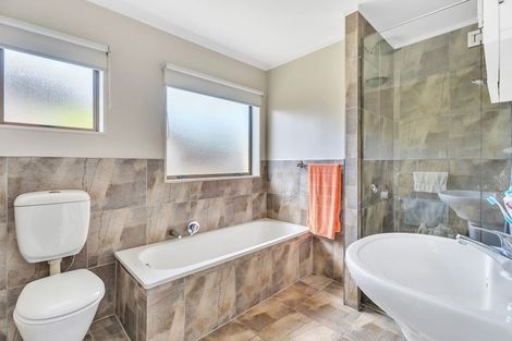 Photo of property in 70a Catherine Crescent, Whitianga, 3510