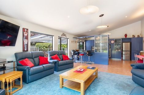 Photo of property in 70 Langdale Avenue, Paraparaumu, 5032