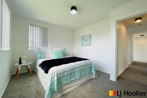 Photo of property in 3/10 Penion Drive, Flat Bush, Auckland, 2023
