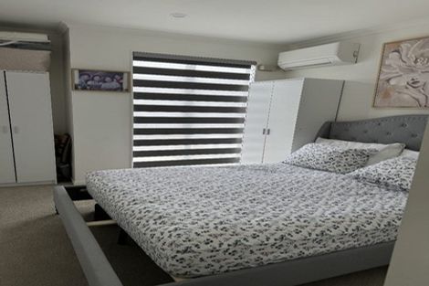 Photo of property in 11 Mahalo Avenue, Wiri, Auckland, 2104