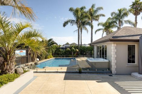 Photo of property in 82 Palm Beach Boulevard, Papamoa Beach, Papamoa, 3118