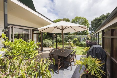 Photo of property in 17 Beresford Street, Takaro, Palmerston North, 4410