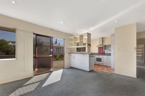 Photo of property in 43 Tahunanui Drive, Tahunanui, Nelson, 7011