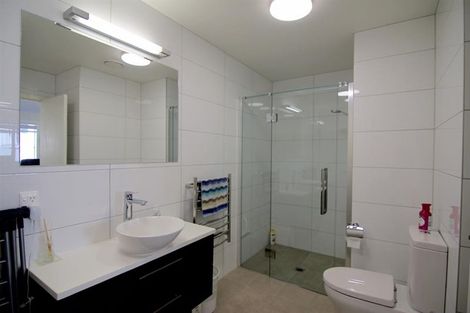 Photo of property in 20 Panorama Heights, Orewa, 0931