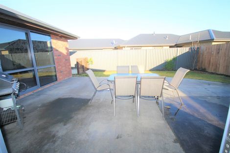 Photo of property in 16 Copperfield Close, Mosgiel, 9024
