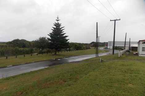 Photo of property in 32 Harbour Street, Foxton, 4814