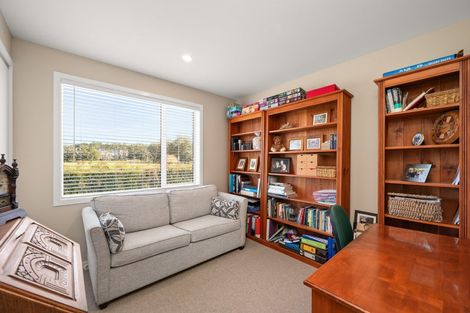 Photo of property in 34 Brookvale Lane, Taupaki, 0782