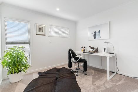 Photo of property in 4 Awakirihi Close, Shamrock Park, Auckland, 2016