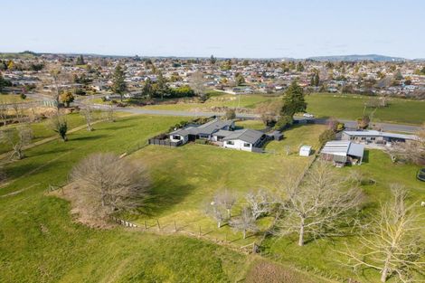 Photo of property in 92 Baird Road, Tokoroa, 3491