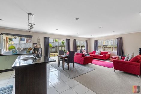 Photo of property in 11 Pandora Rise, Huntly, 3700