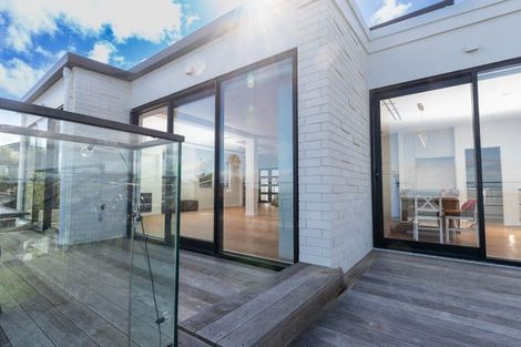 Photo of property in 328a Hillsborough Road, Hillsborough, Auckland, 1042