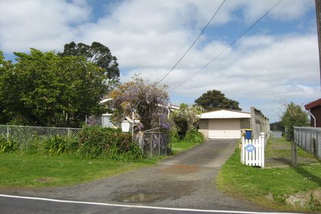 Photo of property in 41 Ferry Parade, Herald Island, Auckland, 0618