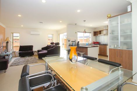 Photo of property in 8 Thyme Court, Flat Bush, Auckland, 2016