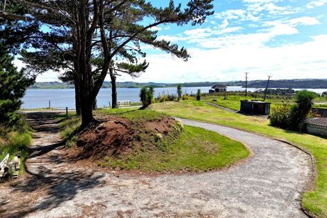 Photo of property in 116 Shegadeen Road, Wharehine, Wellsford, 0973