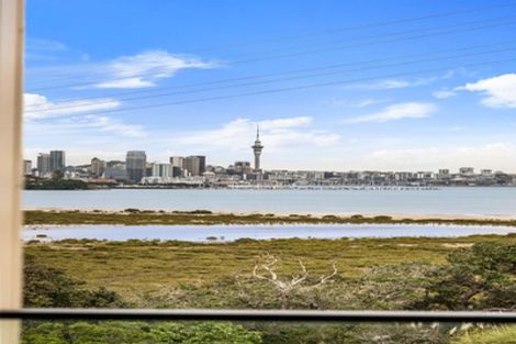 Photo of property in Amaia, 208/48 Esmonde Road, Takapuna, Auckland, 0622