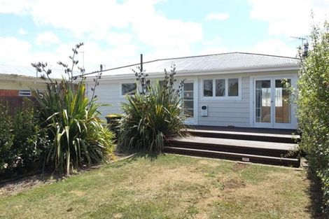 Photo of property in 59 Thompson Terrace, Manurewa, Auckland, 2102