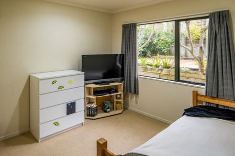 Photo of property in 13a View Road, Titahi Bay, Porirua, 5022