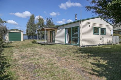 Photo of property in 4 Hinenamu Grove, Turangi, 3334