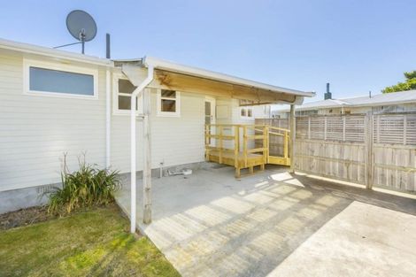 Photo of property in 16 Kentucky Street, Totara Park, Upper Hutt, 5018