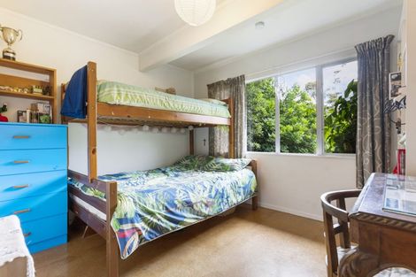 Photo of property in 126 Candia Road, Henderson Valley, Auckland, 0614