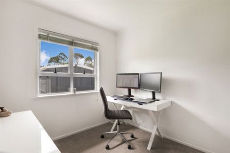 Photo of property in 1/14 Margate Road, Blockhouse Bay, Auckland, 0600