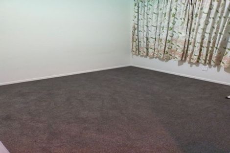 Photo of property in 4/60 Nikau Street, New Lynn, Auckland, 0600