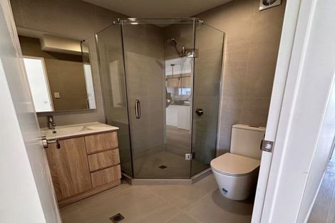 Photo of property in 20d Edwards Avenue, Henderson, Auckland, 0610