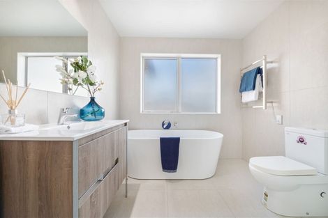 Photo of property in 26 Quattro Avenue, Flat Bush, Auckland, 2019