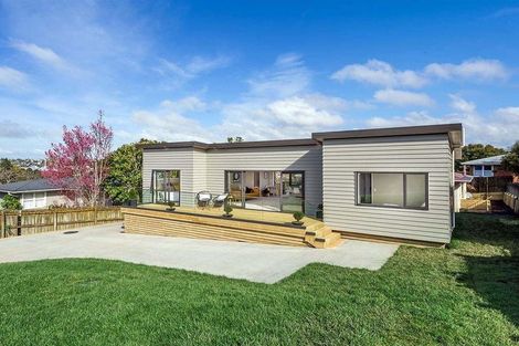 Photo of property in 25a Arrow Road, Forrest Hill, Auckland, 0620