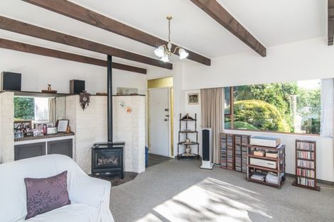 Photo of property in 211 Te Moana Road, Waikanae, 5036