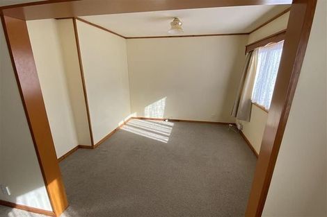 Photo of property in 36 Rangatira Road, Birkenhead, Auckland, 0626