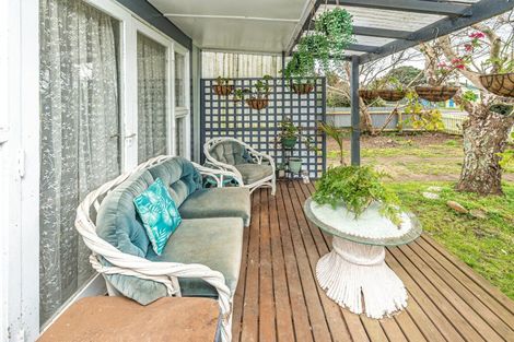 Photo of property in 17 Gloag Street, Waverley, 4510